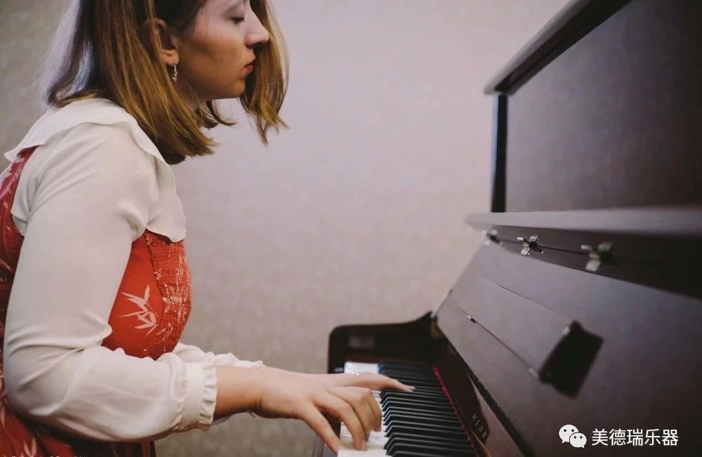 美德瑞钢琴:面对那么多的乐器,我们为什么选择学钢琴? 美德瑞钢琴:面对那么多的乐器,我们为什么选择学钢琴?